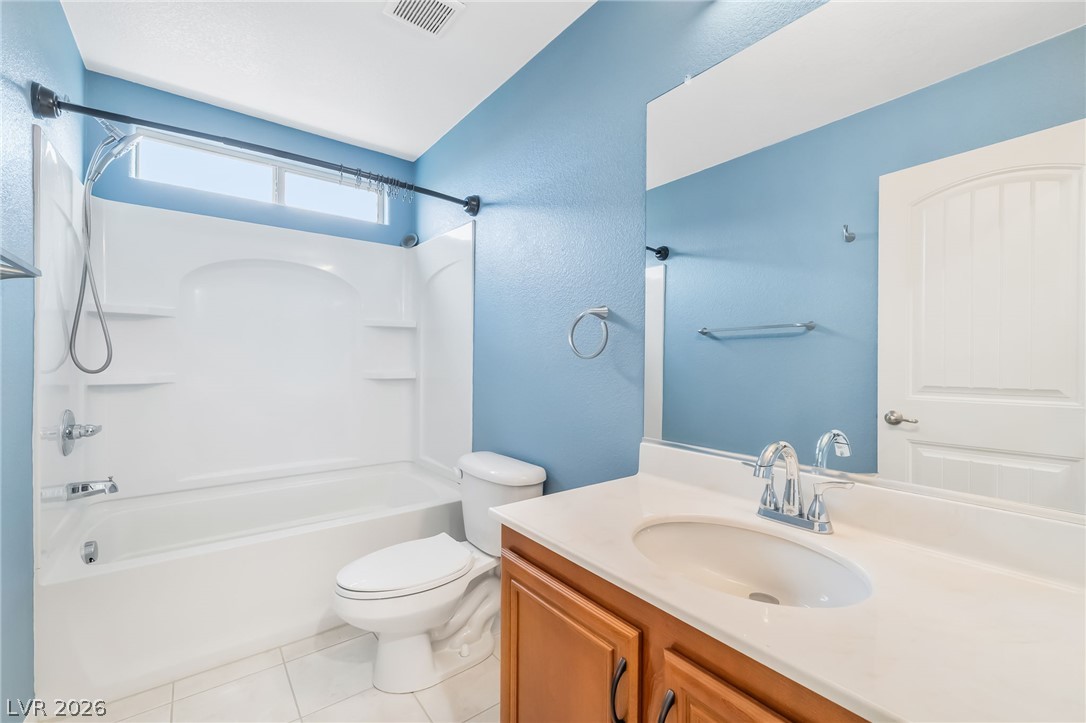 6097 Honeysuckle Ridge Street Property Photo 18