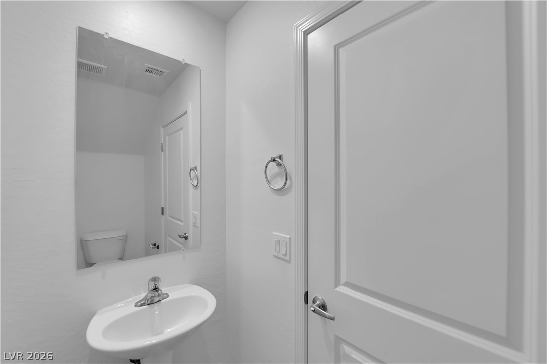 6421 Broadcloth Court Property Photo 6