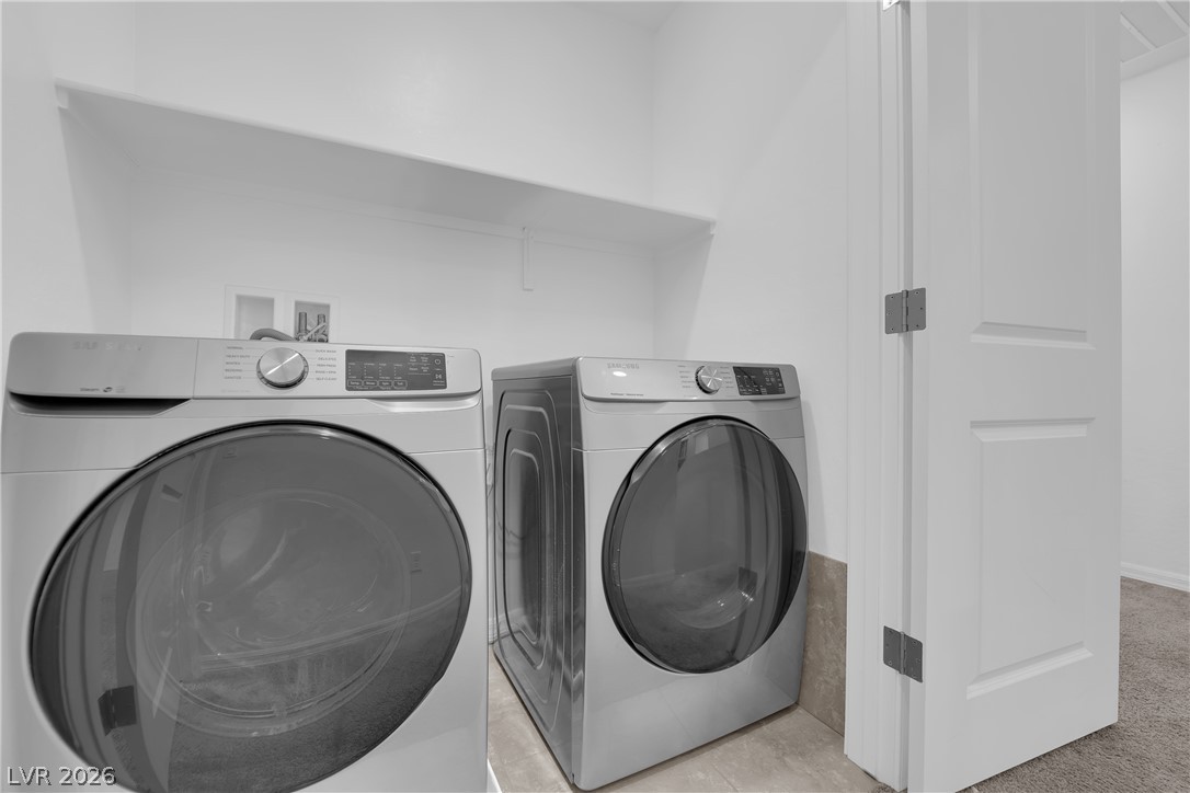 6421 Broadcloth Court Property Photo 16