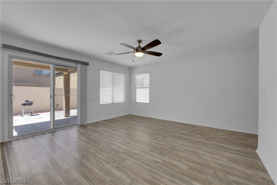 6421 Broadcloth Court Property Photo 28