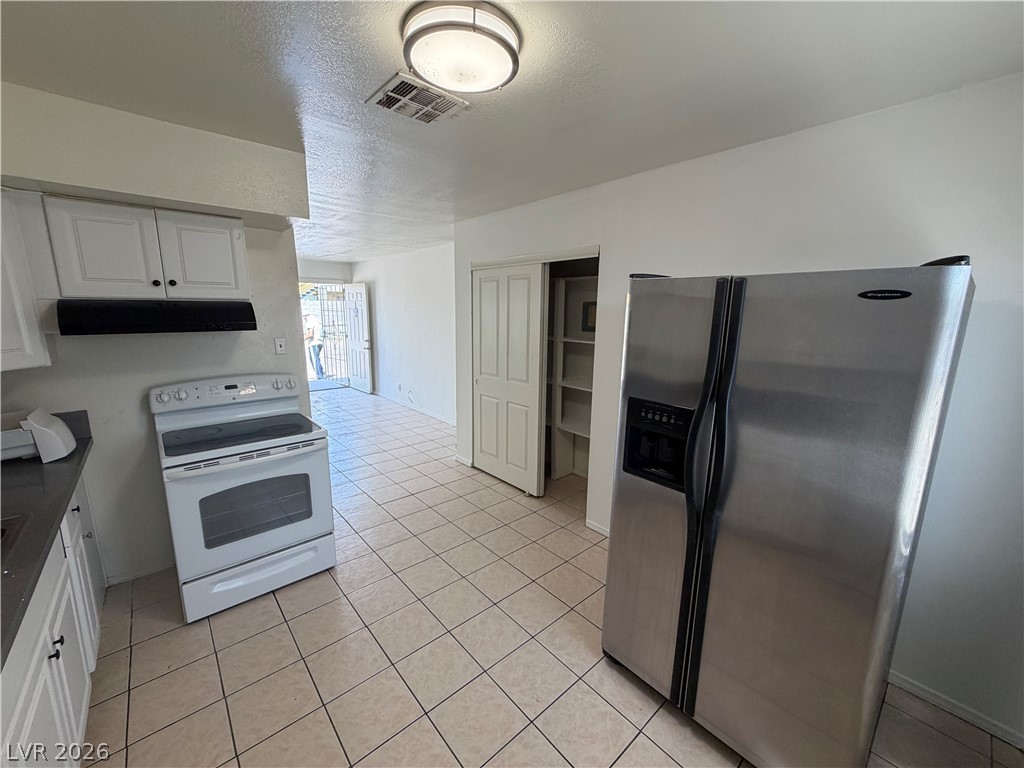 425 East Merlayne Drive 1 Property Photo 11