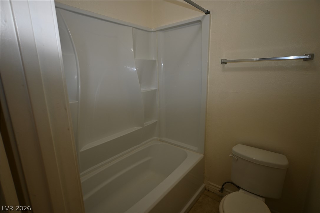 303 Eastminister Court 2 Property Photo 11
