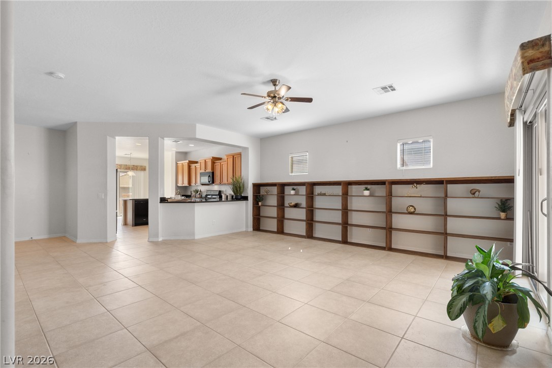 3931 Shetland Pony Street Property Photo 6