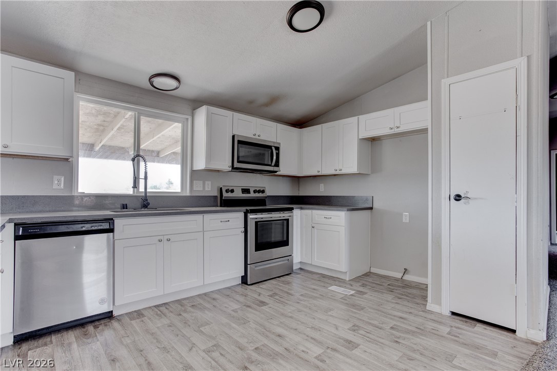 1701 Fremont Property Photo 12