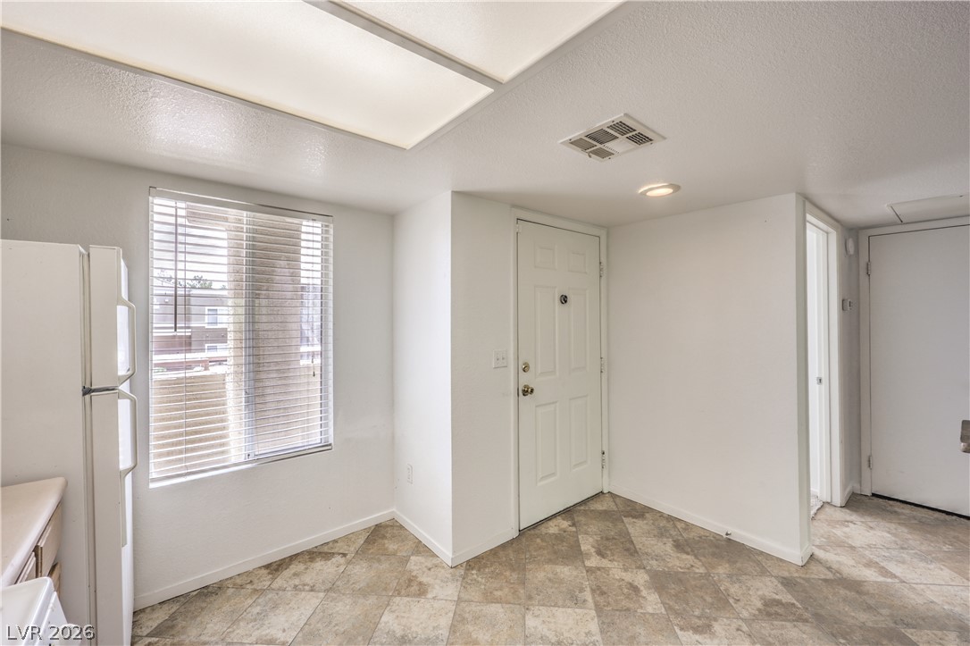 8070 West Russell Road 2128 Property Photo 11