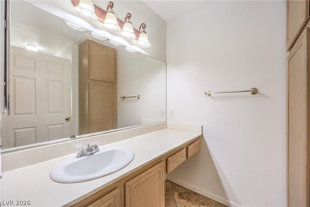 8070 West Russell Road 2128 Property Photo 19