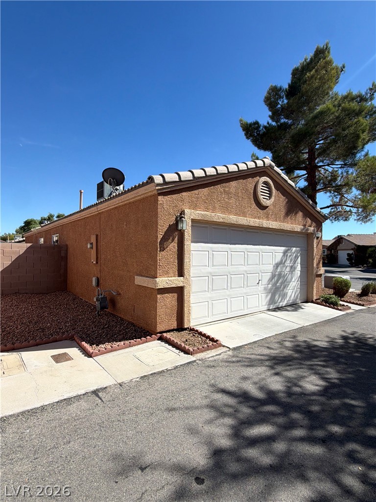 5222 Jewel Canyon Drive Property Photo 29