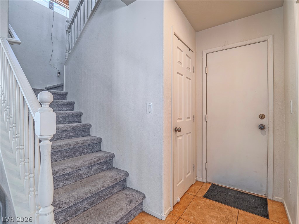 6581 Sunset Pines Street Property Photo 12