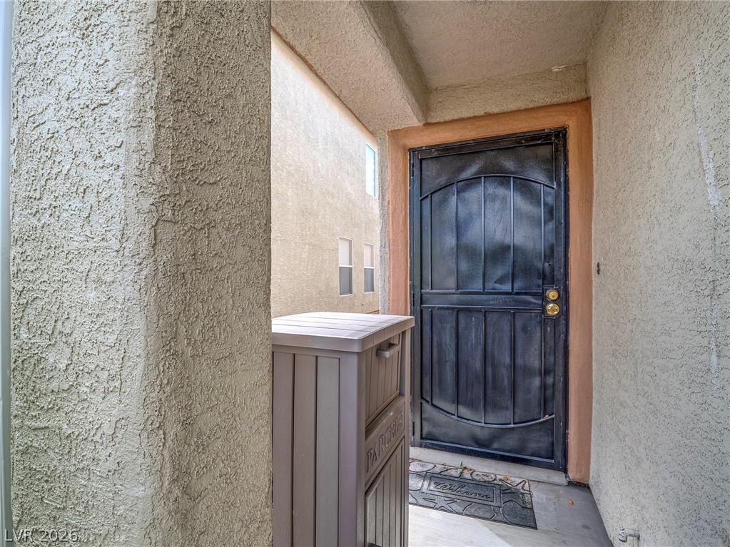 6581 Sunset Pines Street Property Photo 23