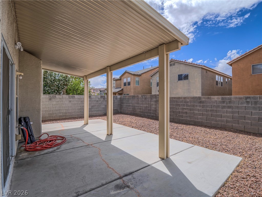 6581 Sunset Pines Street Property Photo 27