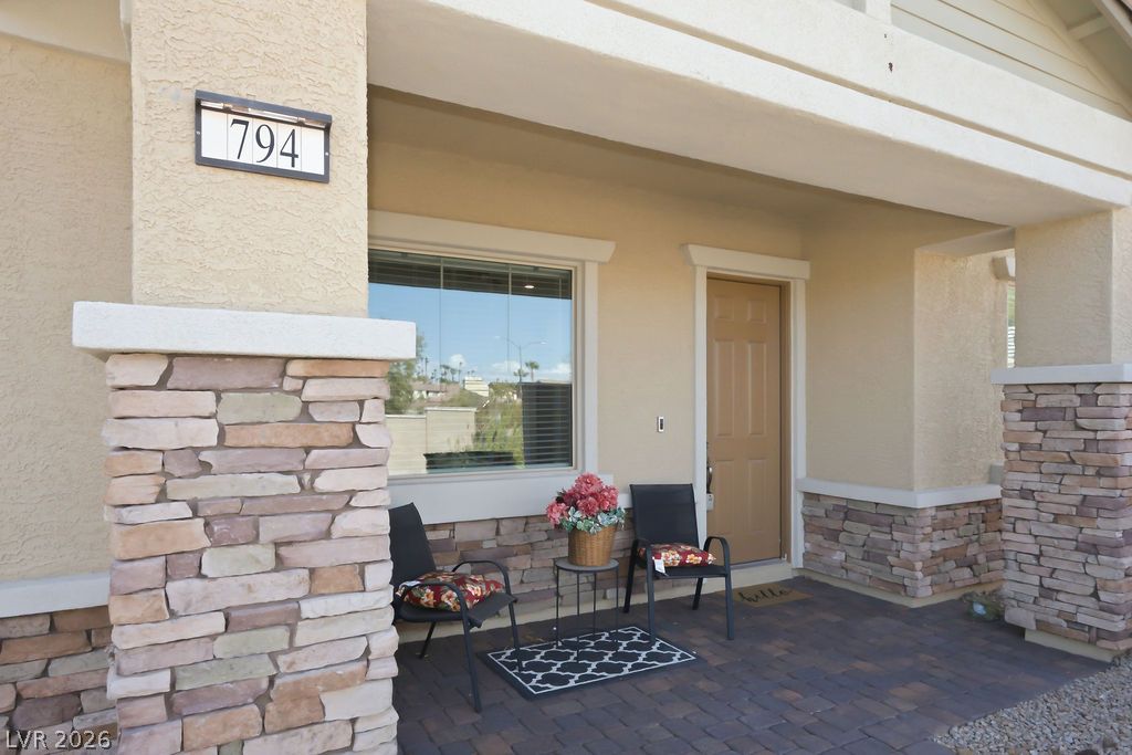 794 Charming Holly Street Property Photo 13