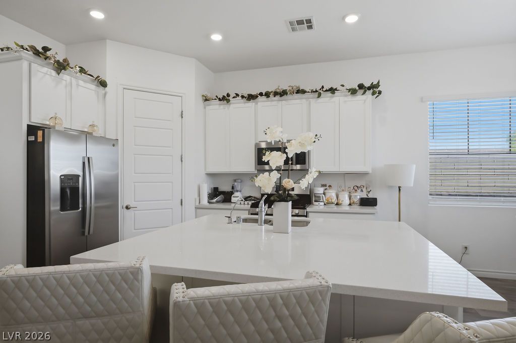 794 Charming Holly Street Property Photo 19
