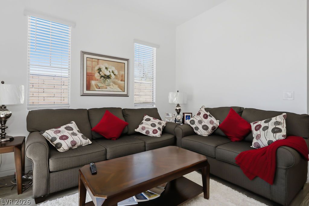 794 Charming Holly Street Property Photo 29