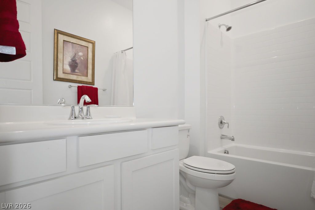 794 Charming Holly Street Property Photo 31