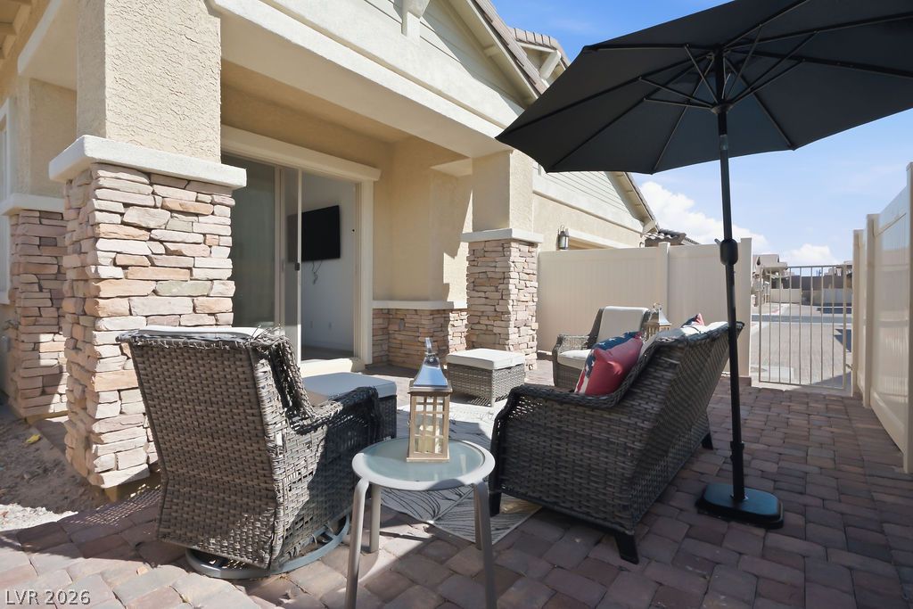 794 Charming Holly Street Property Photo 33