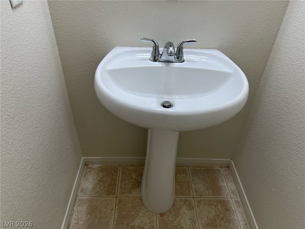 8034 Indian Blanket Street Property Photo 12