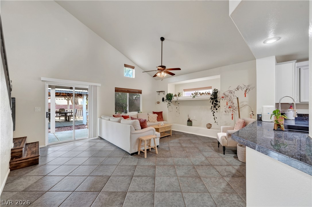 5925 Willis Street Property Photo 11