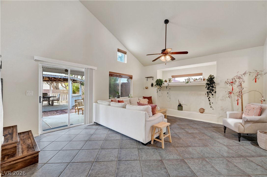 5925 Willis Street Property Photo 12