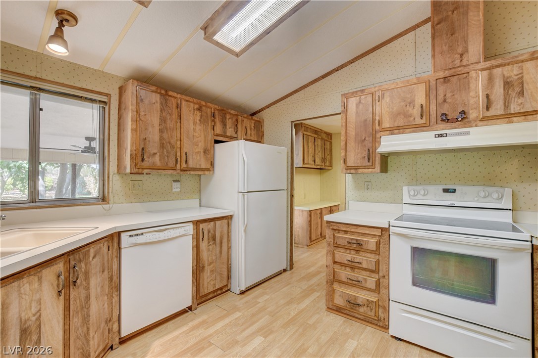 660 Scott Avenue Property Photo 21