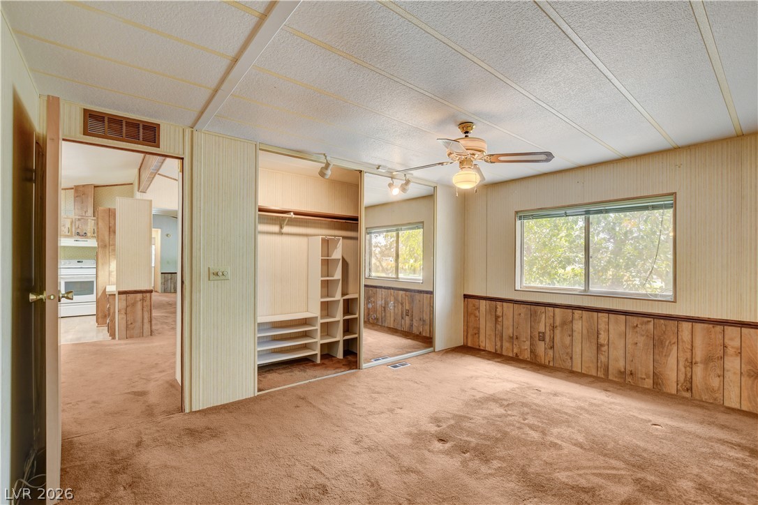 660 Scott Avenue Property Photo 29