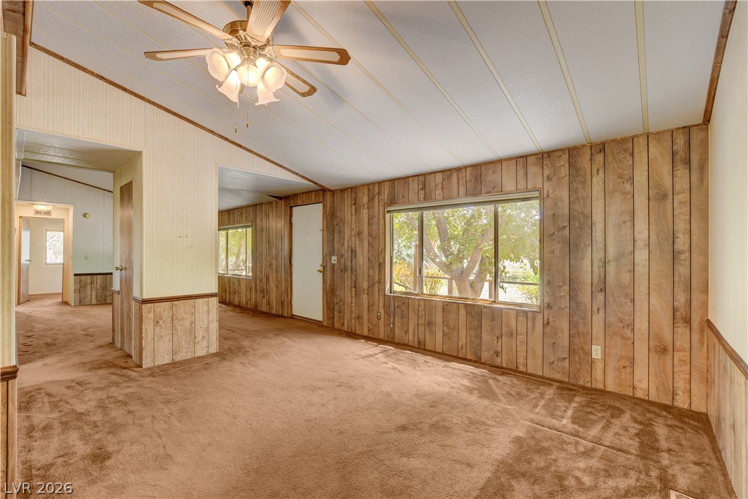 660 Scott Avenue Property Photo 37