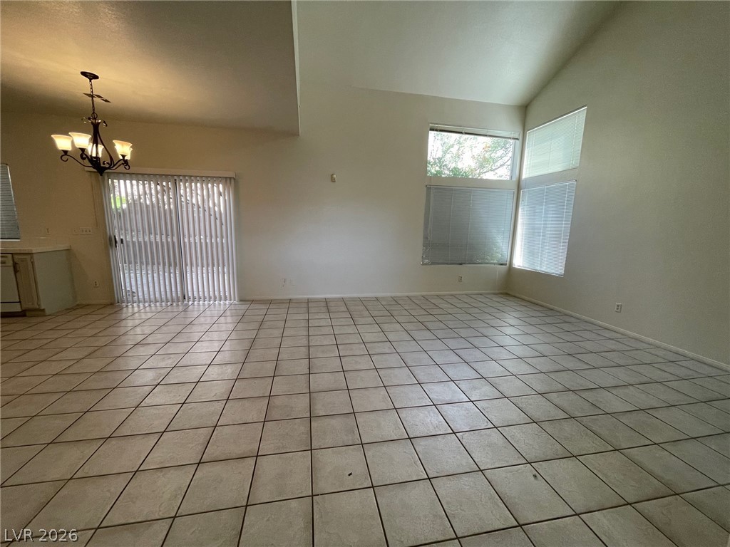2025 Nightrider Drive Property Photo 4