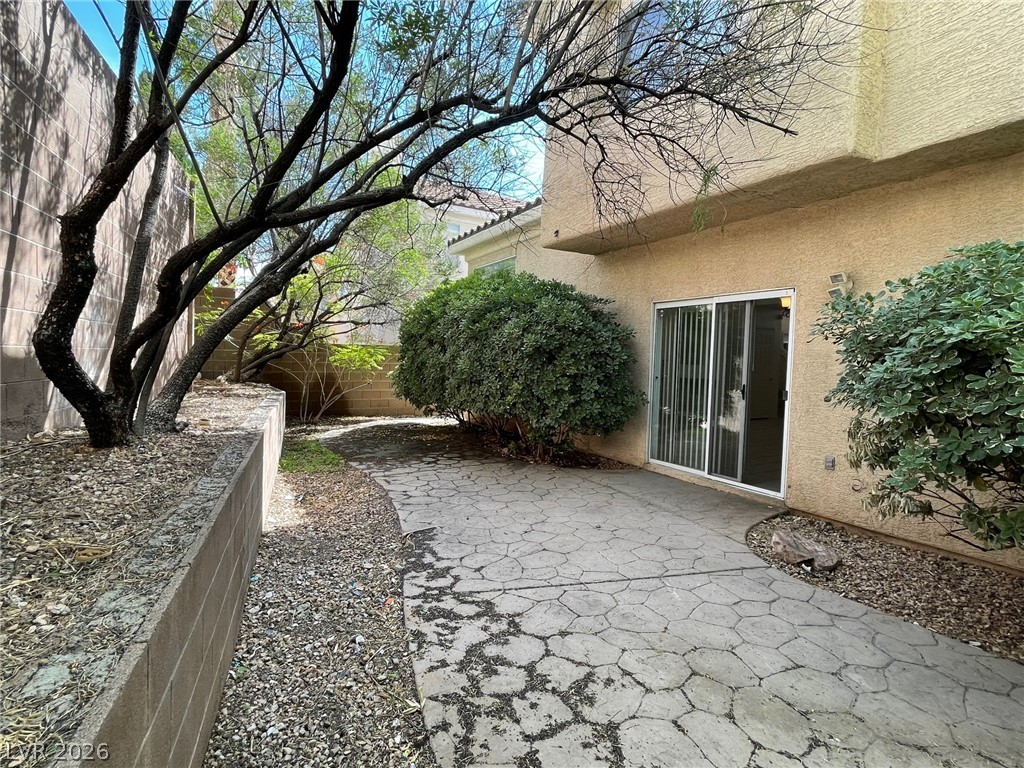 2025 Nightrider Drive Property Photo 17