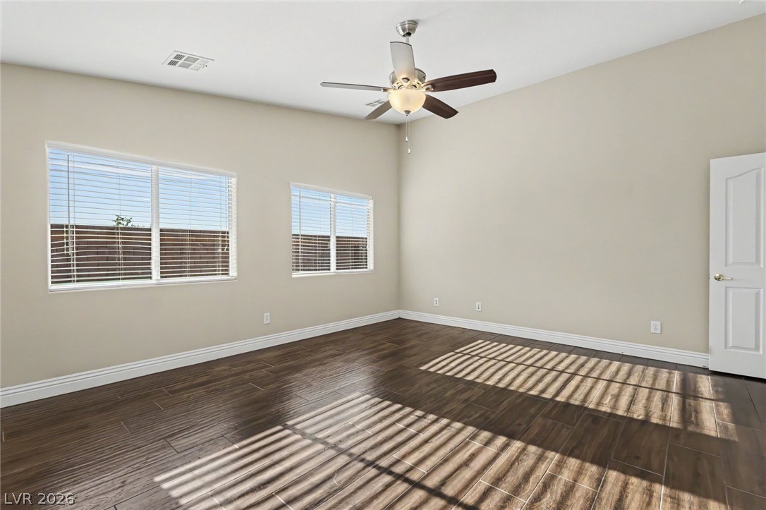1107 Snow Roof Avenue Property Photo 10