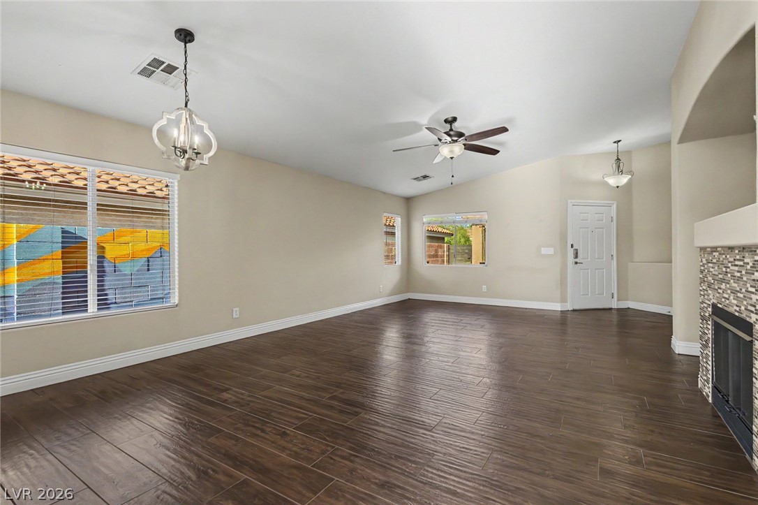 1107 Snow Roof Avenue Property Photo 33