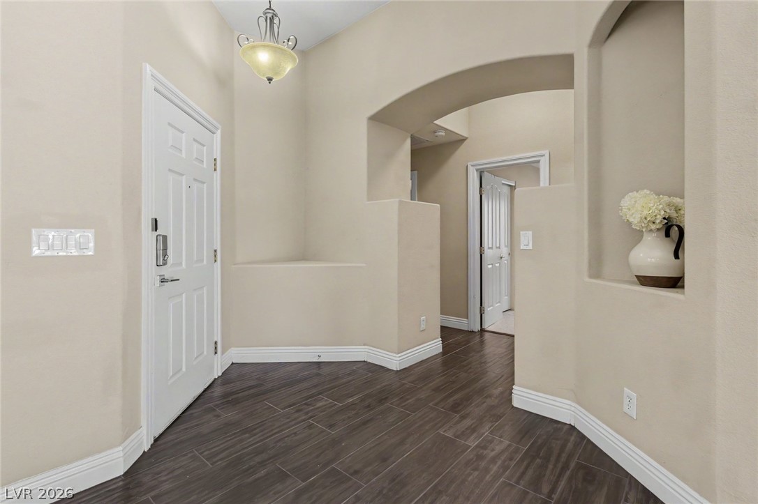 1107 Snow Roof Avenue Property Photo 37