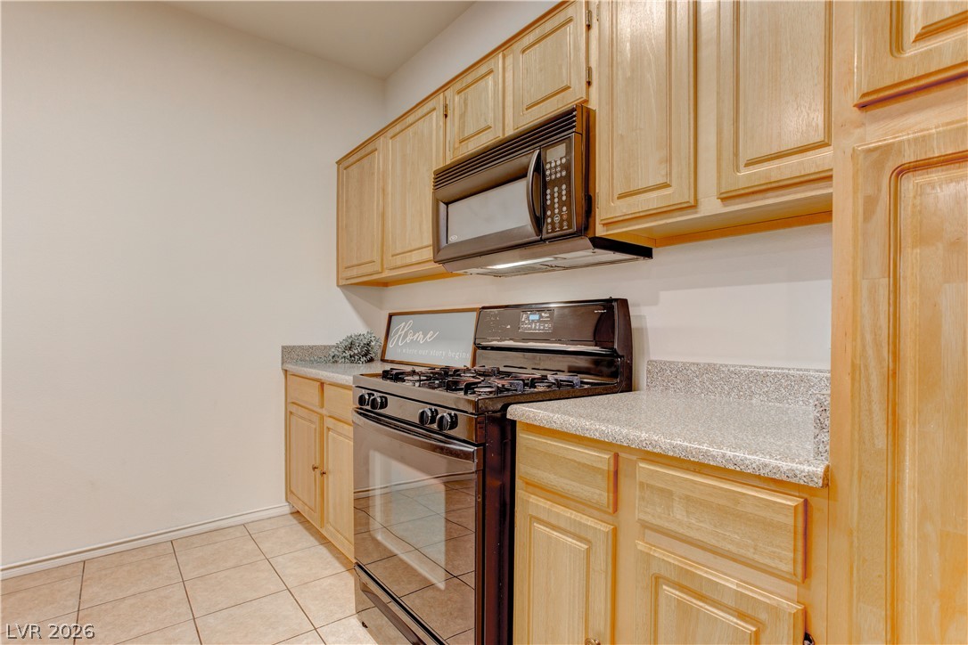 5855 Valley Drive 1077 Property Photo 11