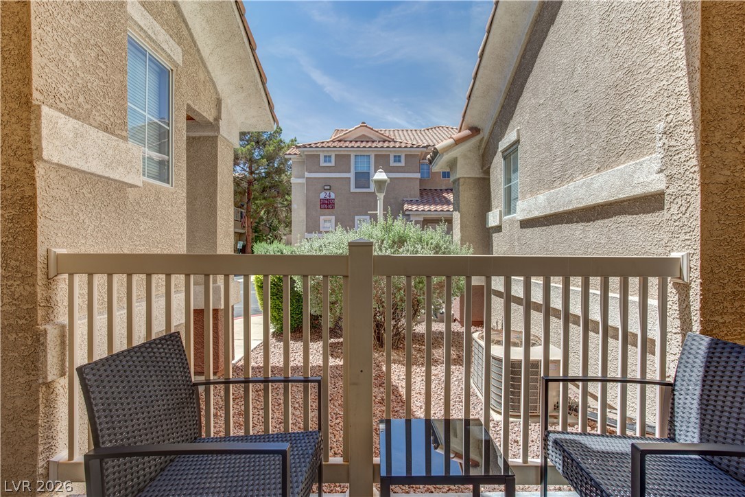5855 Valley Drive 1077 Property Photo 26