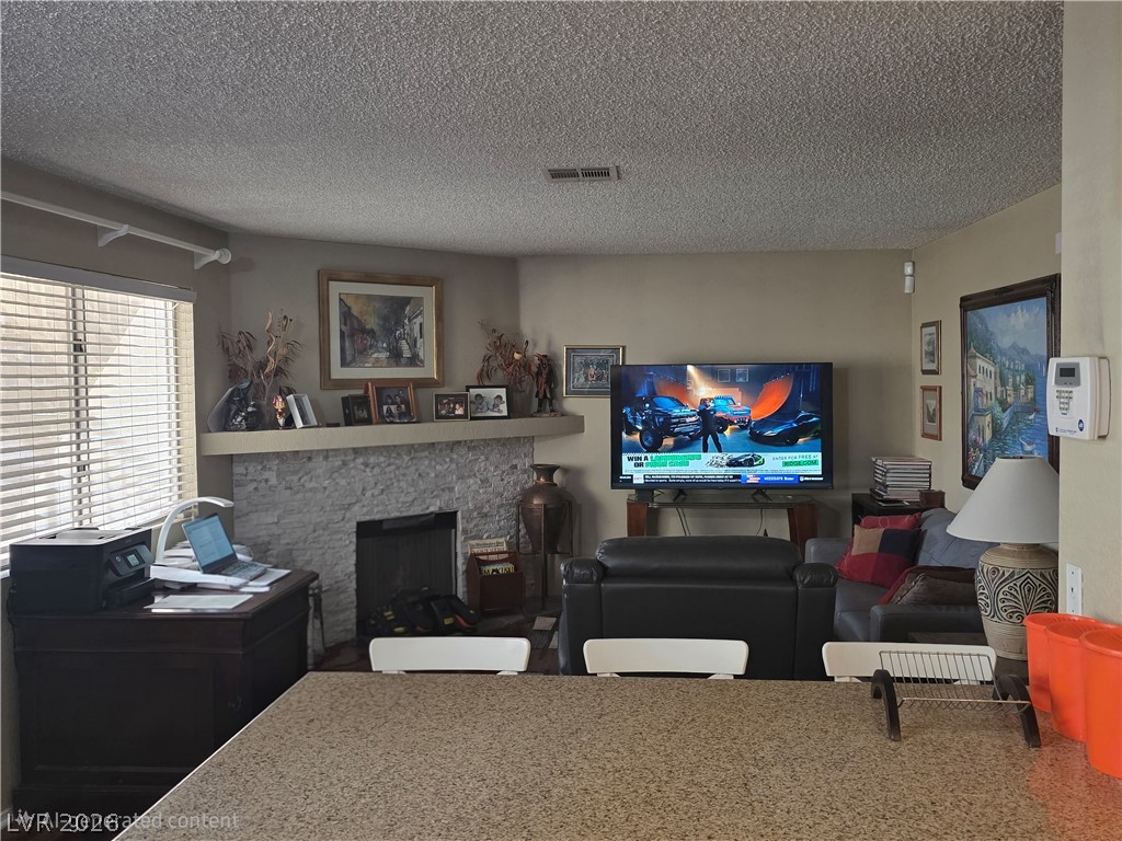 932 Boulder Mesa Drive 102 Property Photo 2