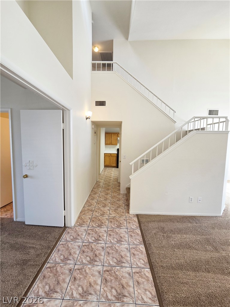 1724 Leaning Pine Way Property Photo 4
