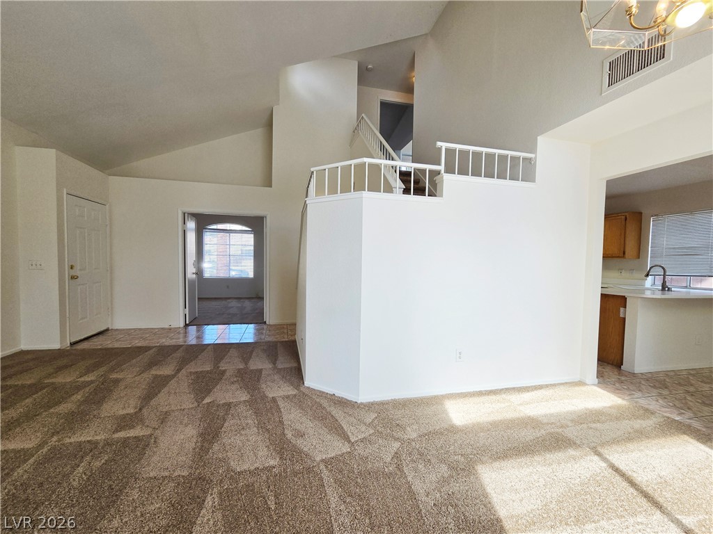 1724 Leaning Pine Way Property Photo 8