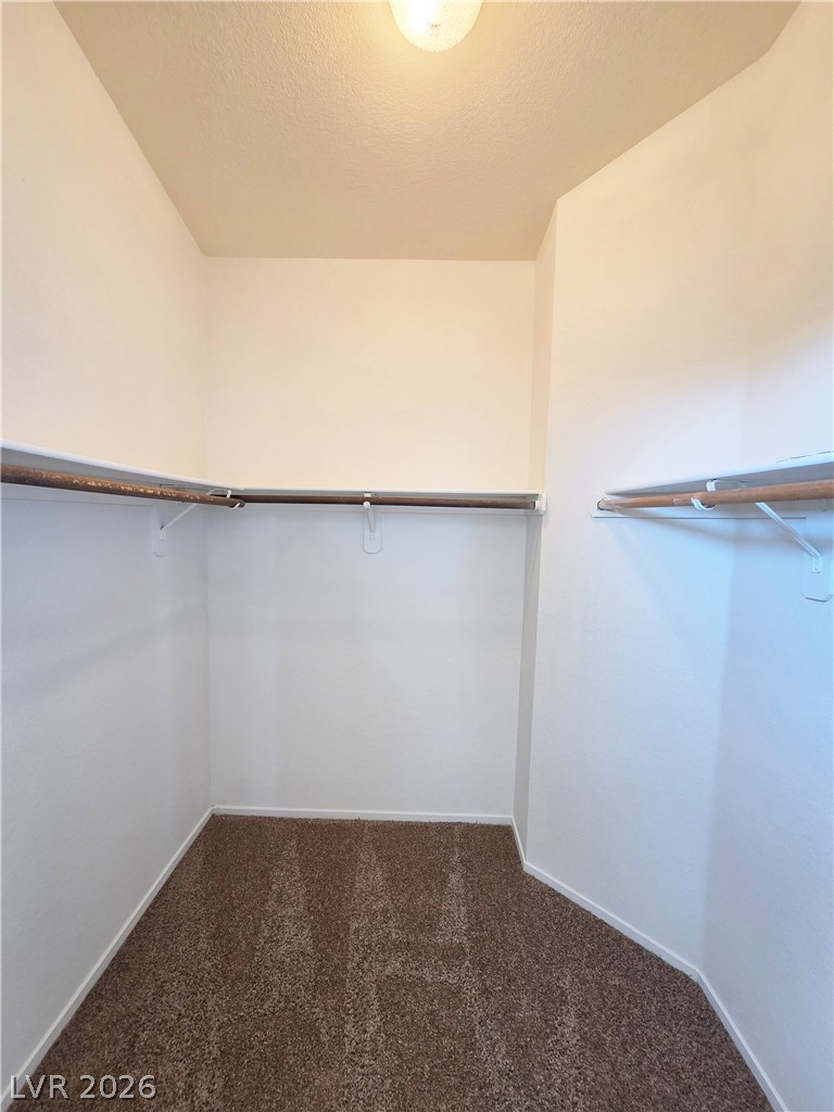 1724 Leaning Pine Way Property Photo 37