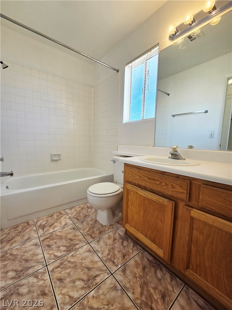 1724 Leaning Pine Way Property Photo 42