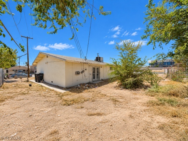 524 Recco Avenue Property Photo 2