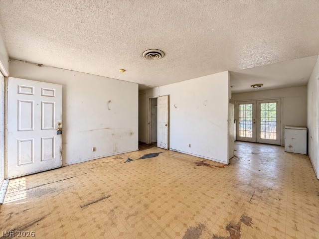 524 Recco Avenue Property Photo 10