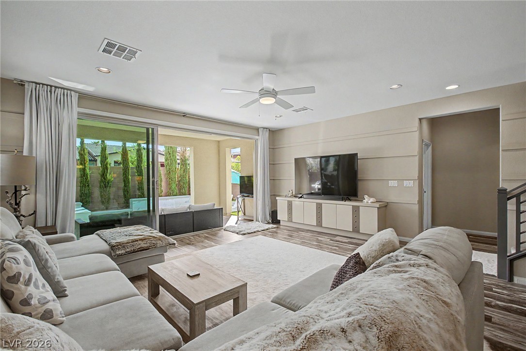 12738 Ringrose Street Property Photo 20