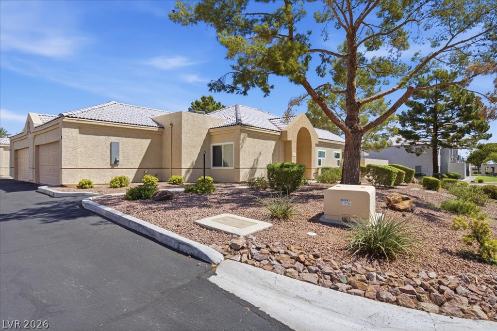 428 Wonderstone Drive 0 Property Photo 2