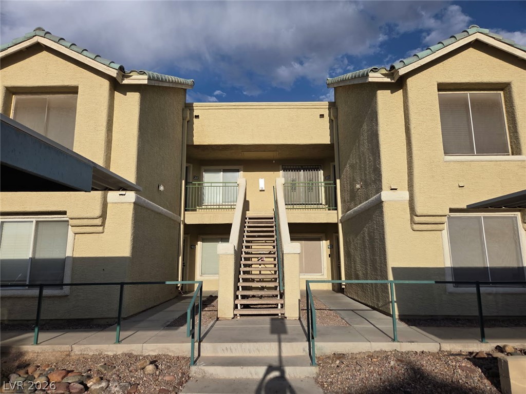 2810894 Property Photo 1