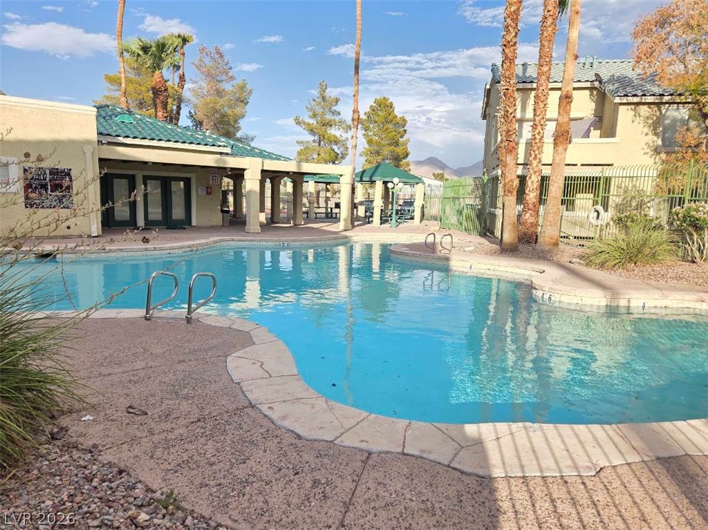 2810894 Property Photo 15