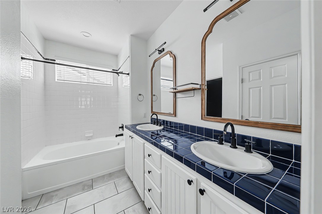 7609 Aspen Color Street Property Photo 25