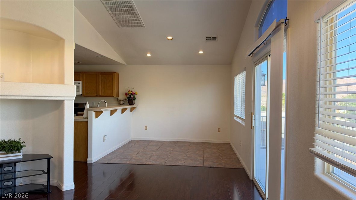 9174 Red Currant Avenue Property Photo 6