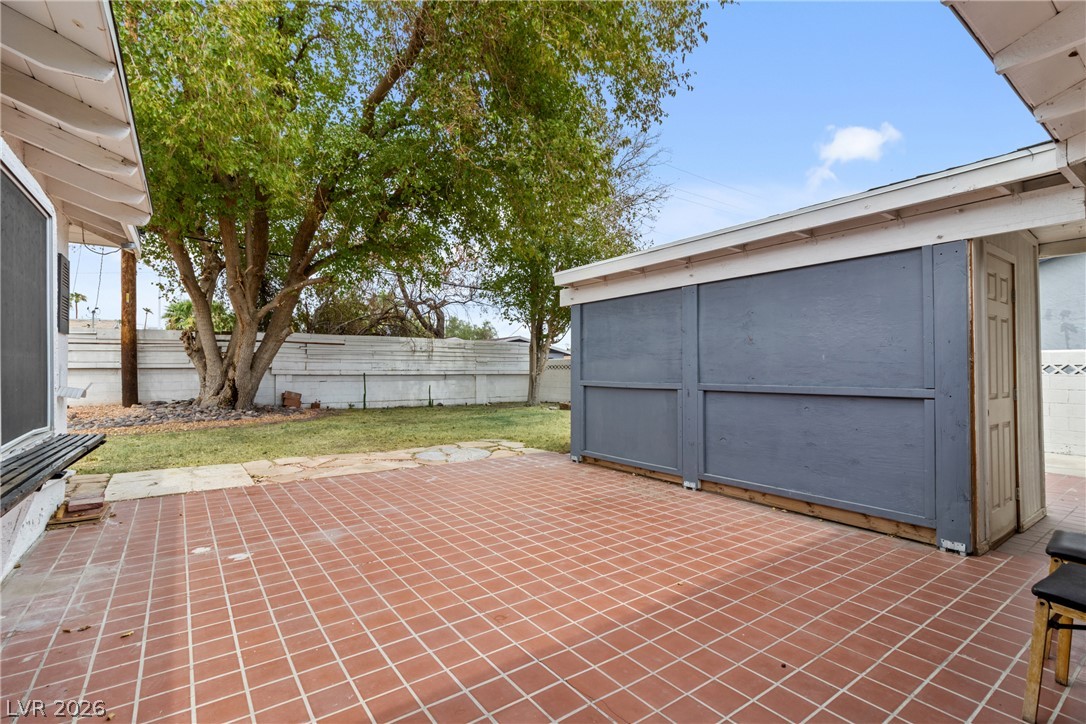 561 Bonita Avenue Property Photo 17