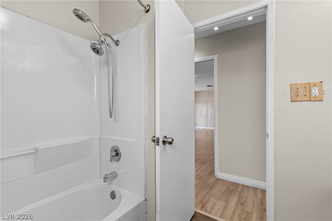 561 Bonita Avenue Property Photo 30