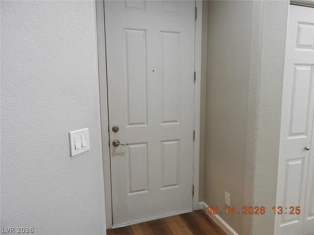 8416 Viansa Loma Avenue Property Photo 3