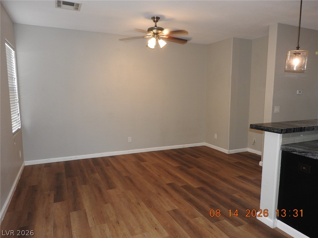 8416 Viansa Loma Avenue Property Photo 10