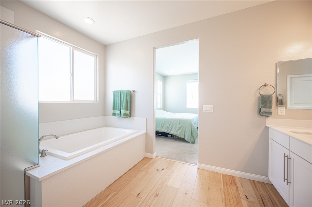 10184 Ocher Valley Avenue Property Photo 44